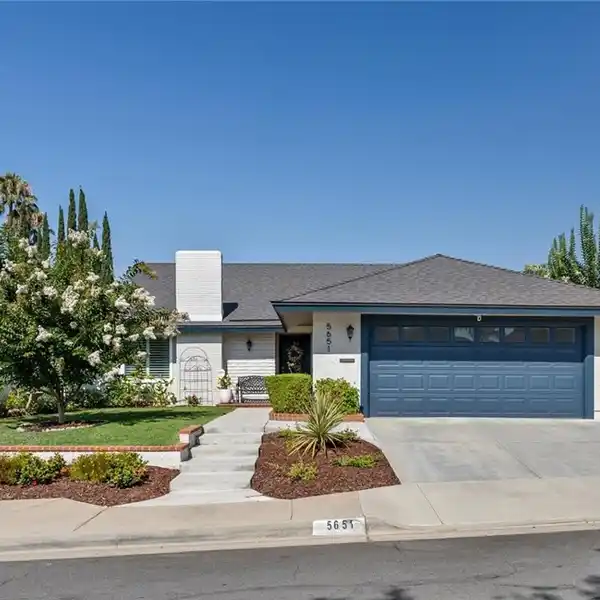 UPGRADED SINGLE-STORY HOME WITH MASSIVE GARAGE