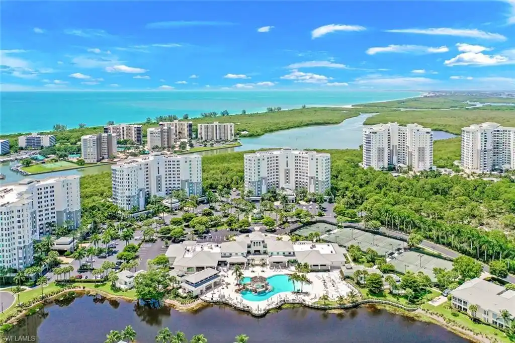 Well-appointed Condo