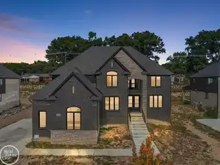 Custom Design a New Split-Level Home