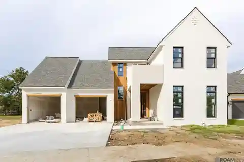 Luxury New Construction in Inniswold Park