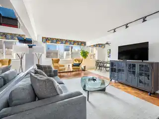 Spacious Two Bedroom in Heart of the Upper East Side