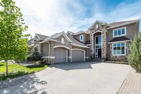 Remarkable Executive Estate Home