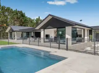 Luxury Living in a Countryside Setting