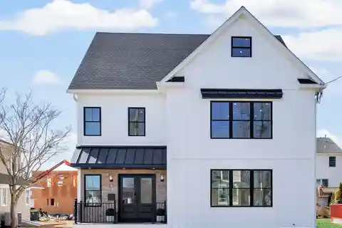 New Modern Farmhouse Steps from the Beach