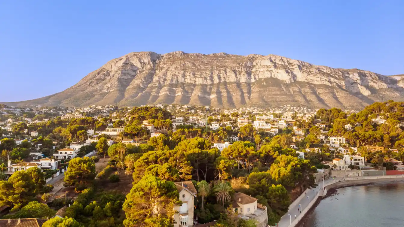 Iconic 19th-century Estate Overlooking the Mediterranean
