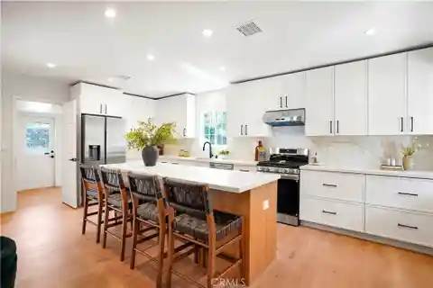 Extensively Remodeled Gem in Prime Tarzana