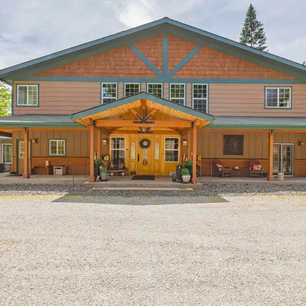TRULY UNIQUE CUSTOM HOME ON 20 PRIVATE ACRES
