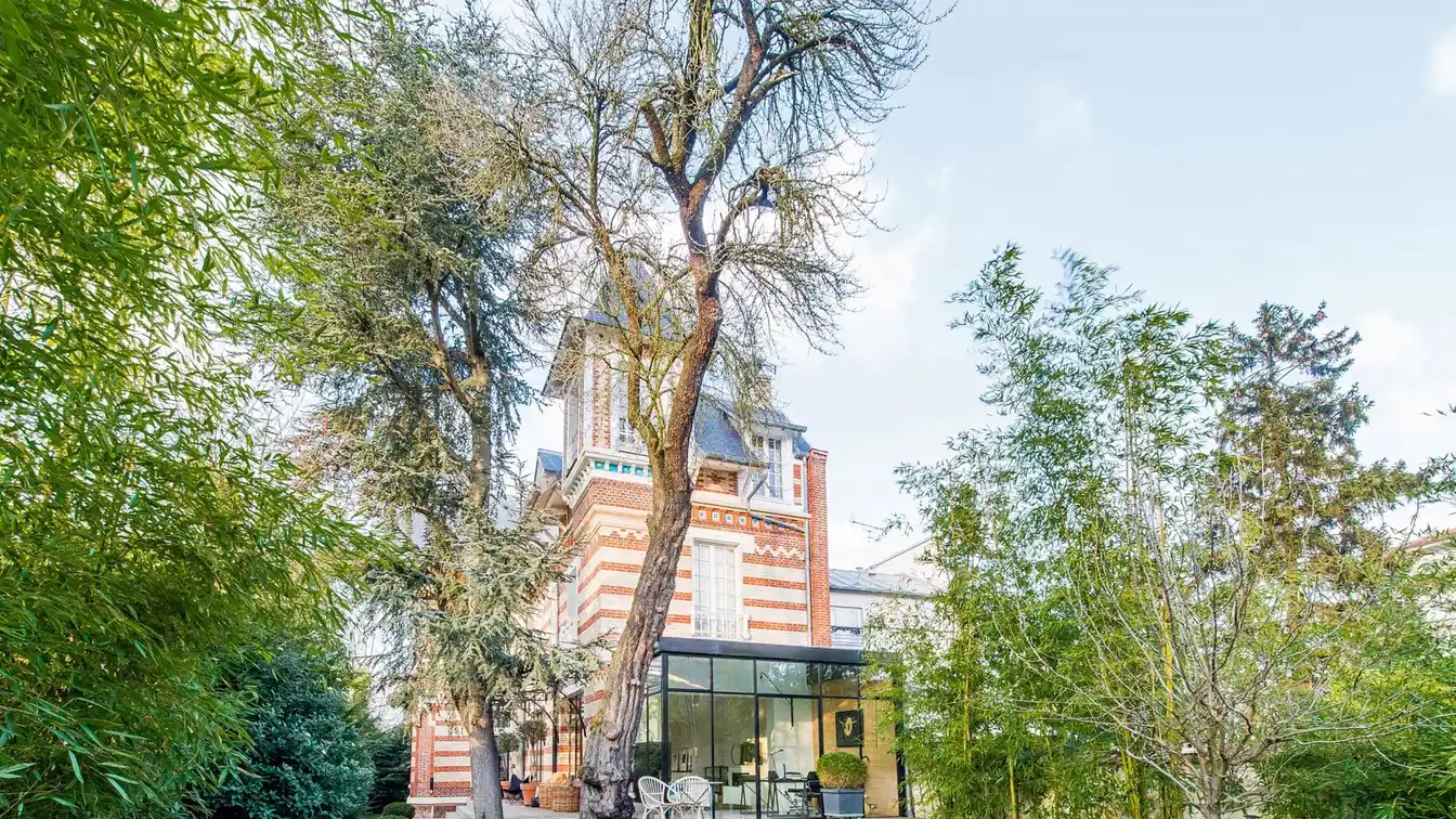 Renovated Period Property in Prime Location
