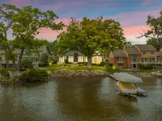 Beautifully Updated Luxury Home on Lake Voorheis