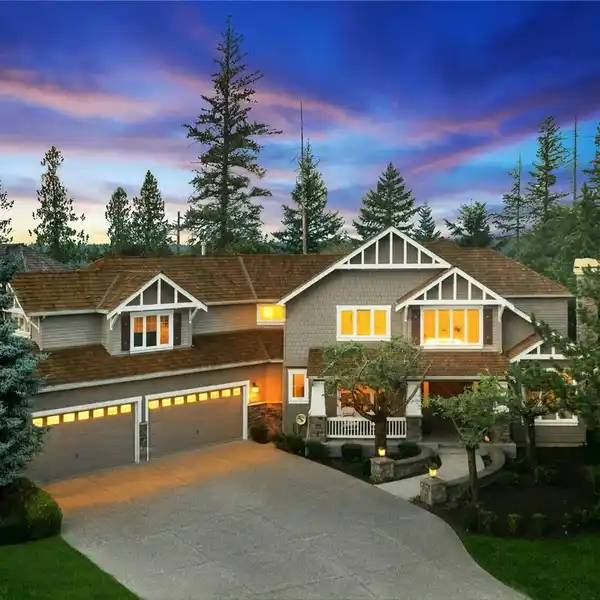 SOPHISTICATION MEETS COMFORT IN ALDARRA ESTATES