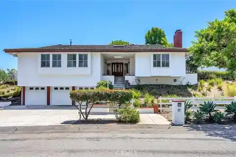 Single-Story Home in Sought-After Rolling Hills Estates