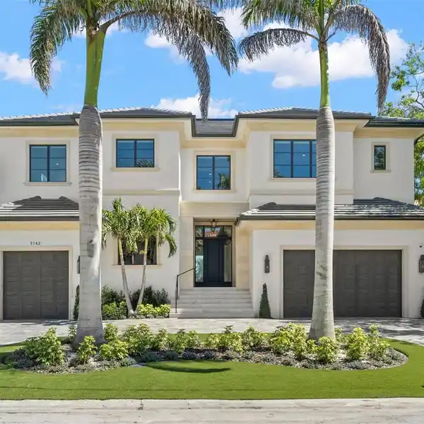 LUXURY WATERFRONT LIVING IN SUNSET PARK