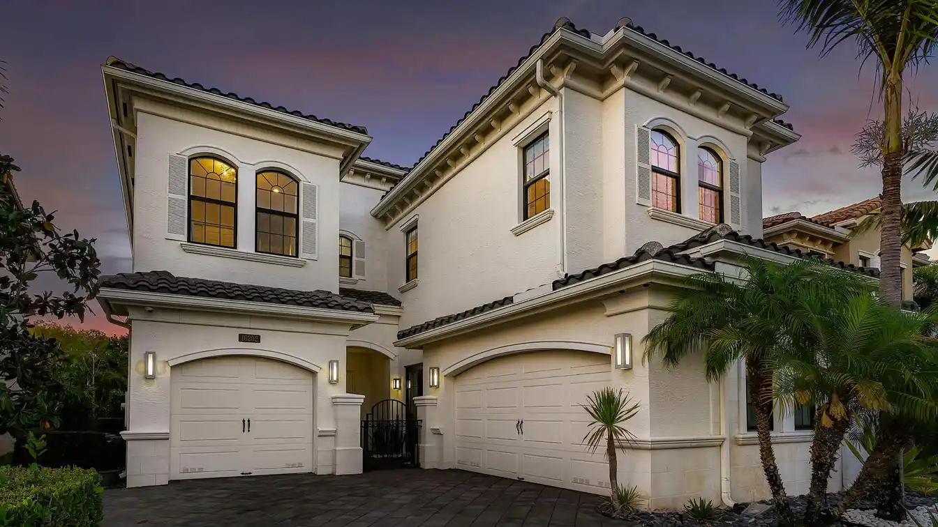 Exquisite Home in Seven Bridges