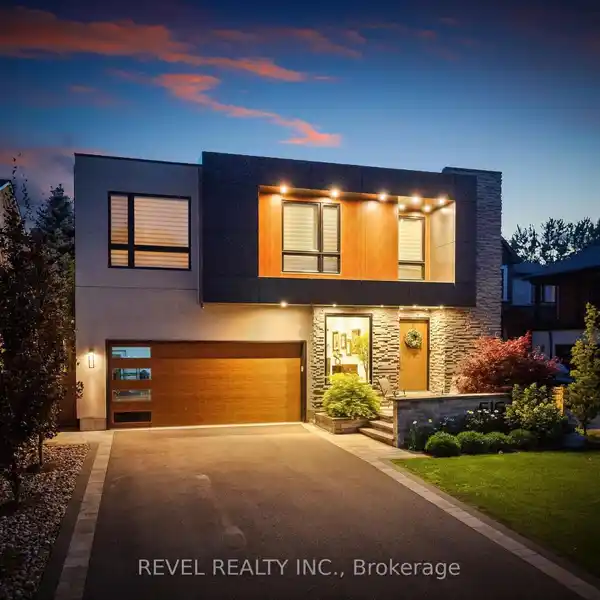 STRIKING CUSTOM HOME STEPS FROM LAKE ONTARIO