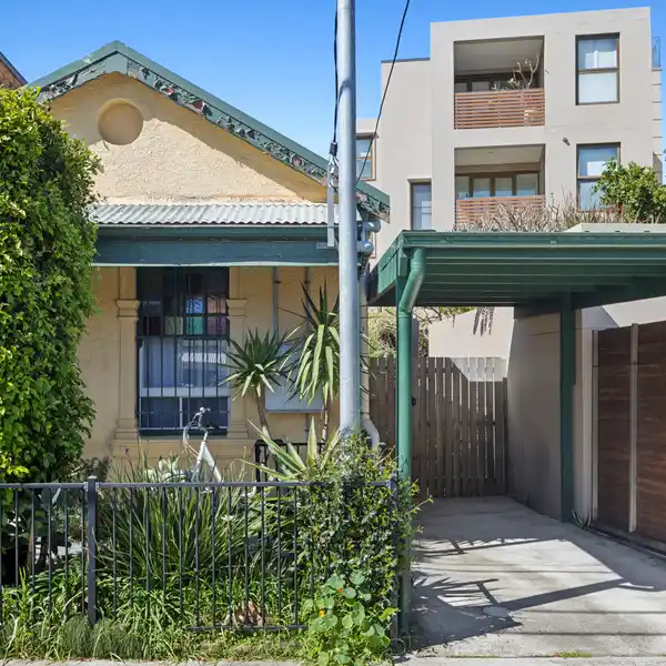 RARE OPPORTUNITY NEAR MANLY BEACH