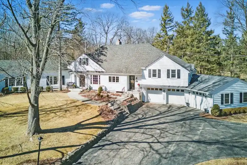 One-of-a-kind Property at the End of a Quiet Cul-de-sac