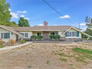 Spacious Ranch Home in Canoga Park