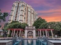 GORGEOUS DOUBLE UNIT WITH EXPANSIVE PARK AND CITY VIEWS