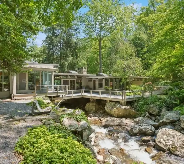 BROOK HOUSE