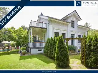 Renovated and Versatile Villa