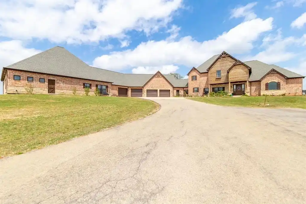 Beautiful County Estate