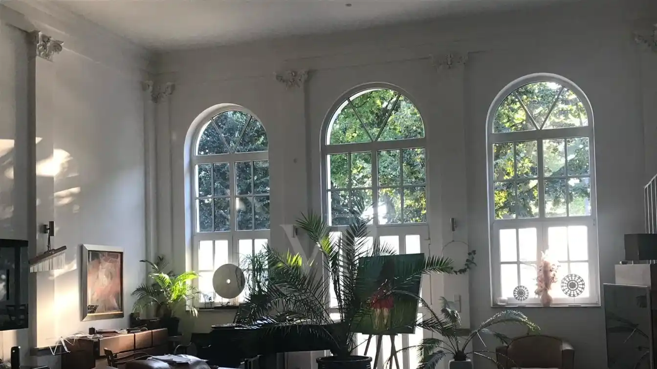 Loft-like Apartment at Great Value