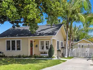 Charming Historic Home Near San Juan Mission