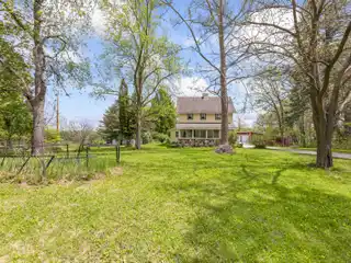 Charming Acreage with Barn and Art Studio