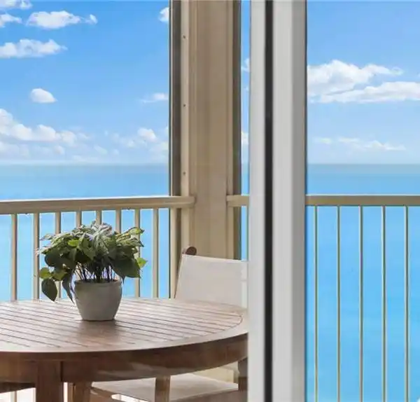 ULTIMATE COASTAL RETREAT