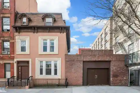 Rare Townhouse and Garage Combination