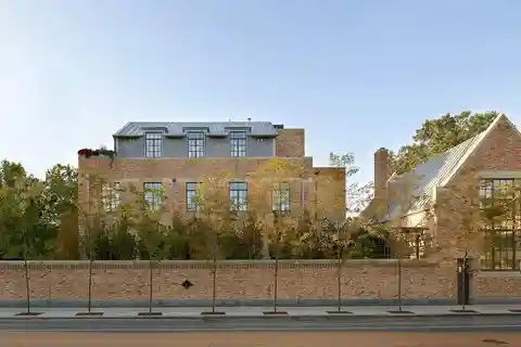 A Phenomenal Home with Truly Impressive Details