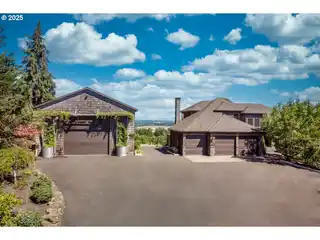 Amazing Property with Stunning Views
