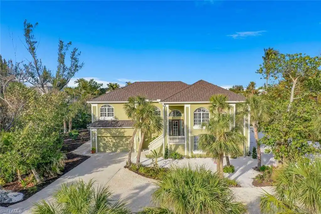 Tropical Retreat on Sanibel Island