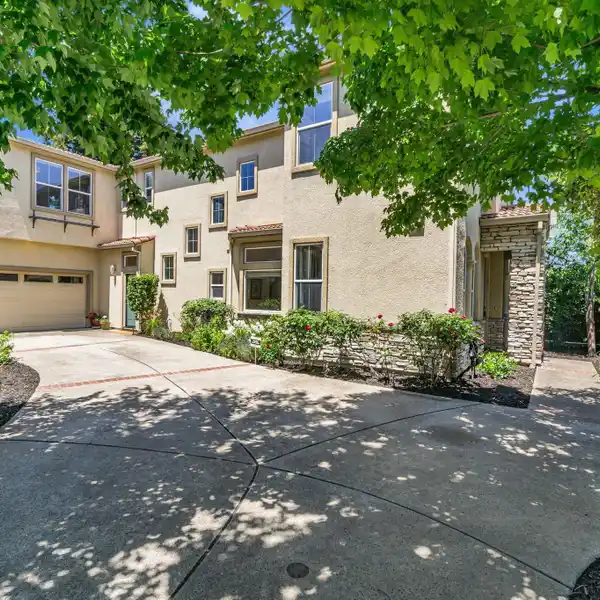 EXCEPTIONAL PROPERTY IN A SOUGHT-AFTER NEIGHBORHOOD