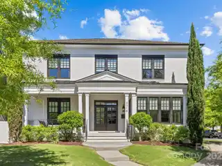Gorgeous Newer Home on a Quiet Cul-de-sac