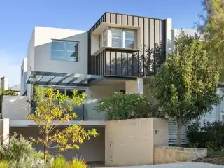 Distinctive Home on an Exclusive Cul-De-Sac