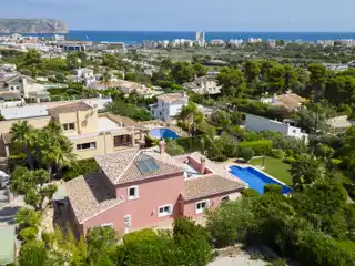 Elegant Villa