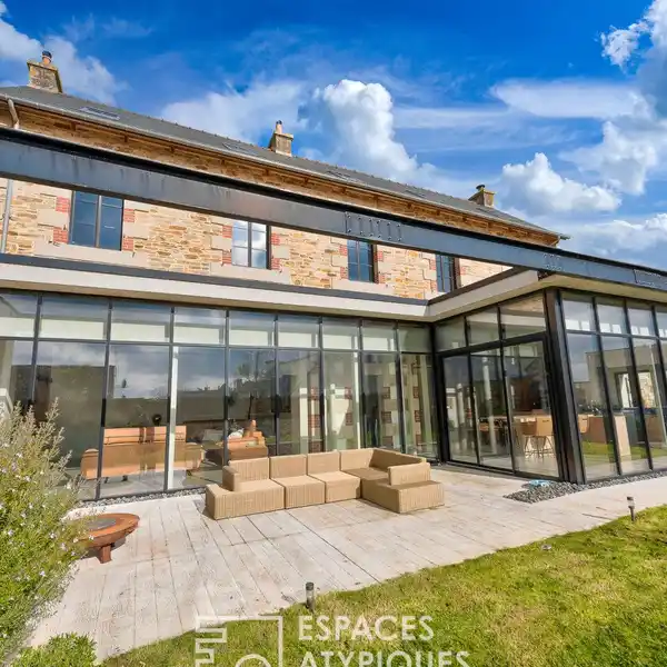 SPECTACULAR RESIDENCE ON A FORMER STUD FARM