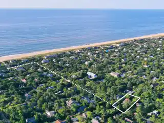 Classic Amagansett Beach House