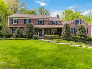 Stately Colonial in Prestigious Rolling Hills