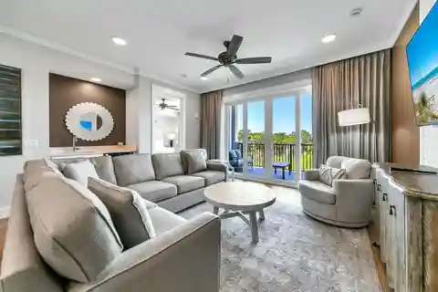 Parkside First Floor Condo