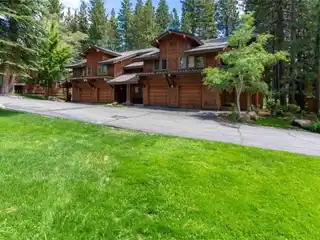 Highly Sought-after Third Creek Townhome