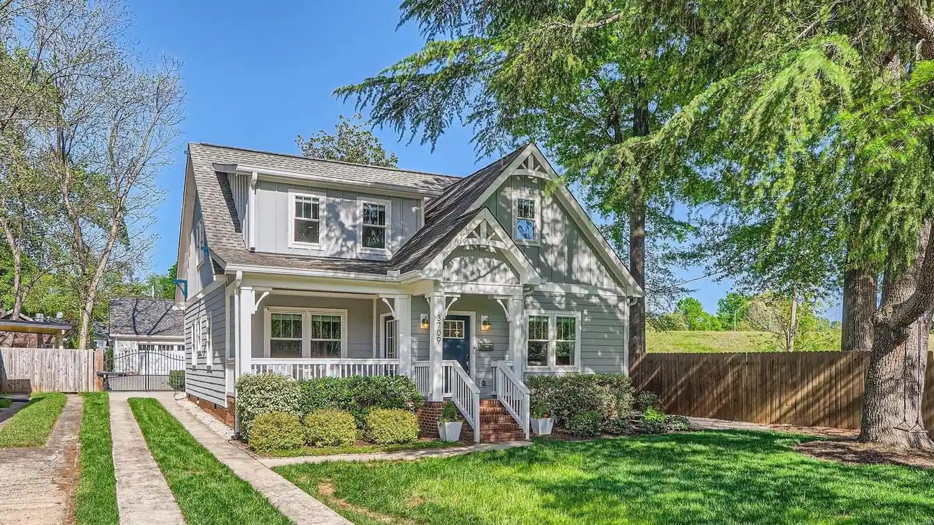 Commonwealth Park Craftsman Bungalow