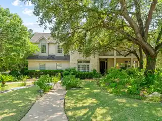Austin Stone Home on a Private Cul-De-Sac Street