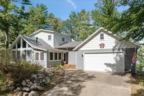 Beautifully Remodeled Property on Whitefish Lake