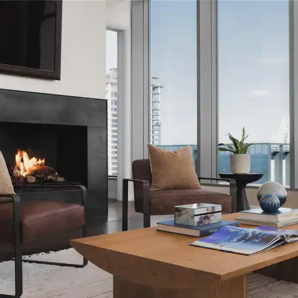 THE PINNACLE OF URBAN ELEGANCE AT THE W RESIDENCES
