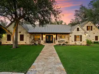 22-acre Country Escape