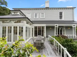 Glenholm - an Elegant Remuera Residence