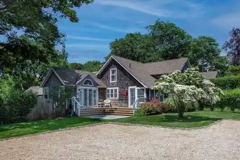 19th Century Cottage in the Hamptons