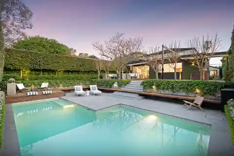 Magnificent Riverview Residence